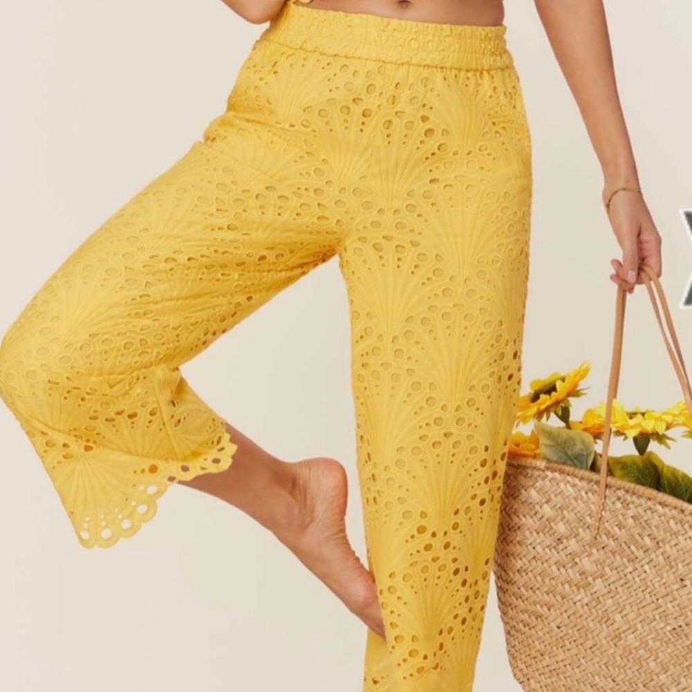 NWT Andie Swim THE SUASI CROP PANT Medium PINEAPPLE YELLOW Vacation EYELET - Picture 3 of 7